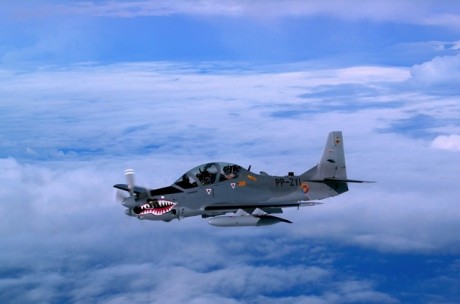 recientemente han salido numerosas noticias sobre el gran interés de la USAF y la USN, por aviones ligeros 161