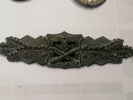 Cambiaria medallas e insignias alemanas originales segunda guerra mundial, preferiblemente entrega en 00