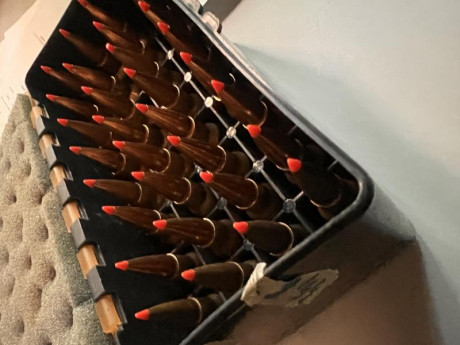 Buenas tardes, pues eso, alguno ha podido probar este cartucho en caza (batida, montería, etc)?
Le ponen 120