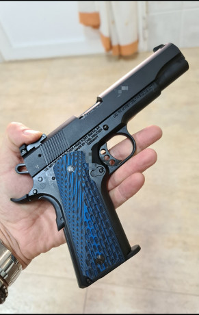 Buenas compañeros, me examino en breves de la licencia F y voy a proceder a comprar un armero para 6 armas 60