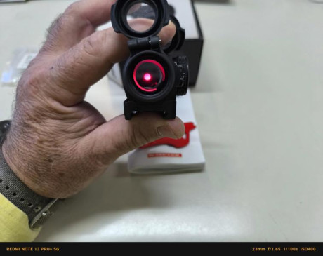 Hola buenas tarde:
Pongo a la venta este punto rojo Aimpoint H2.
Precio 550€.
En muy buen estado.
Portes 00