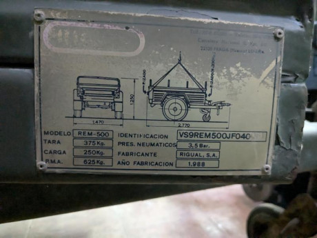 Vendo remolque militar español sin documentación, está en Murcia.

Precio 1200€.  1000€  12