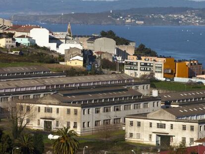Hola
Saludos desde A Coruña
Llevo años ojeando el foro y la pagina, me gustan algunas armas y su historia, 90