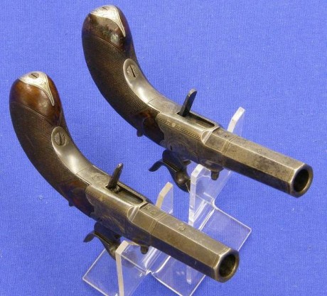 Voy a colocar unas fotos de un arma larga alemana de llave de mecha del siglo XVI. 51