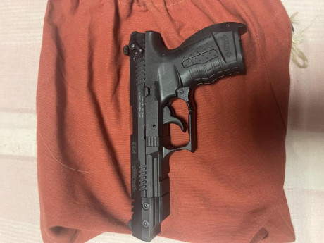 Vendo Walther P22 Target Calibre 22 en buen estado.
Con su caja original y 2 cargadores.
Guiada en F.
200 01