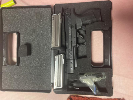 Vendo Walther P22 Target Calibre 22 en buen estado.
Con su caja original y 2 cargadores.
Guiada en F.
200 00