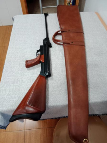  norica2.jpeg  norica 1.jpeg 
pongo a la venta parte de mi coleccion, lo que se vende es lo que hay en 80
