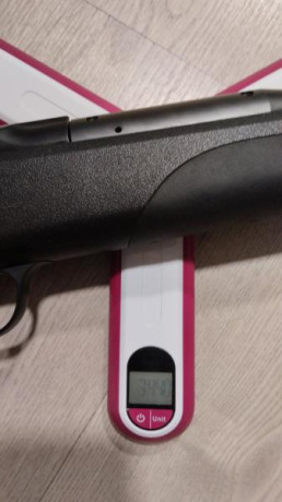 Buenas, tengo un blaser r8 profesional con cargador fijo en calibre 30-06, y desearía que alguien que 10