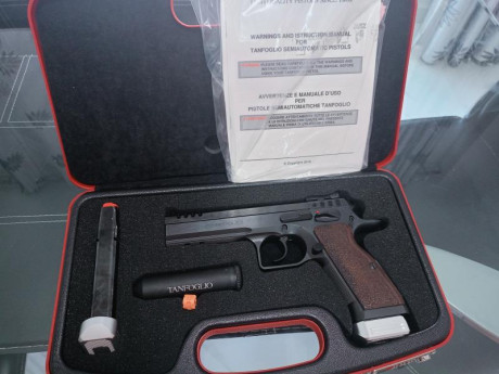 Lo dicho , cambio pistola de precisión 9 mm parabellum, tanfoglio stock 3 a estreno, escucho tratos  por 00