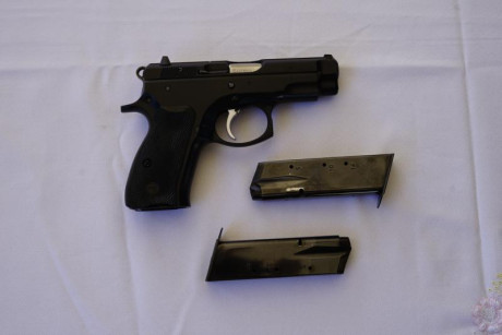 Vendo CZ Compact 9 mm luger 375 euros prácticamente nueva.
Guia de pertenencia de arma de concurso.
Comprada 02