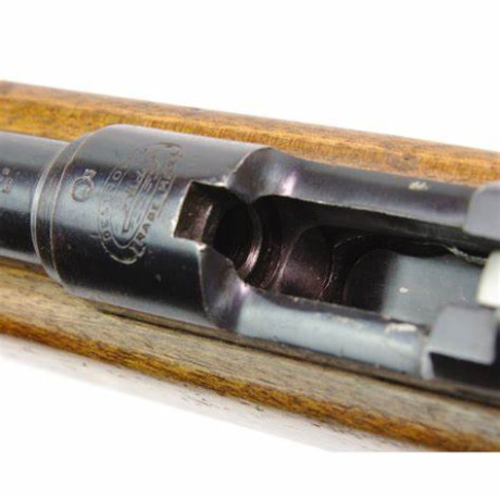 Envío fotos escríbeme si te interesa al 636847084. El rifle está operativo pero para repasar. Buen aspecto, 20