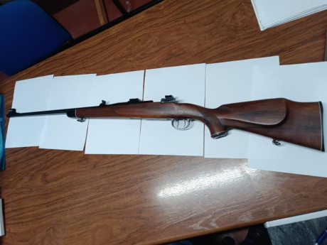 Rifle Mauser mod. K93 calibre 300 Win 500 € mas 60 € de portes.
Esta en Argamasilla de Calatrava.
Contacto 02