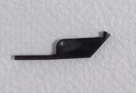 Vendo uña extractora para carabina del 22 LR Erma M-1.

El precio es de 45 €, gastos de envío por cuenta 01