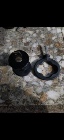 Vendo seis soportes para rifles o escopetas para pared o armero
Precio 50 euros unidad
Son 6 soportes 00