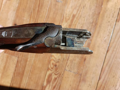 a todos por fallecimiento de un familiar se vende superpuesta Franchi cal.b12
Es monogatillo con selector 01