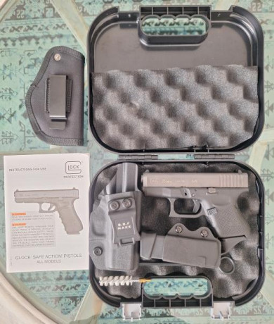 Buenas compañeros.
Vendo mi Glock 26 generación 4, prácticamente nueva. Ha disparado 6 cargadores y siempre 12