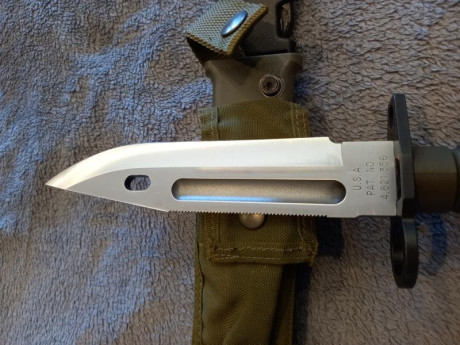 Vendo cuchillo-bayoneta M9A1 para el famoso fusil de asalto M16 americano. Es la bayoneta M9 fabricadas 00