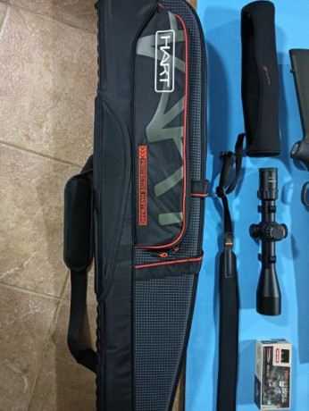 Pues lo dicho vendo este rifle cal 270 wsm está sin estrenar no ha tirado un tiro 
Con mira kahles 5-25x 01