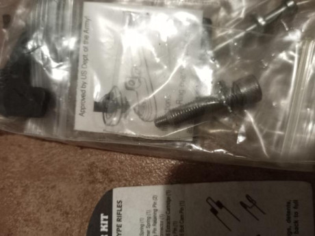 Vendo Sabre Defense XR15, cañon semipesado de 16", guardamanos bootleg, culata, pistolete y guardamonte 11