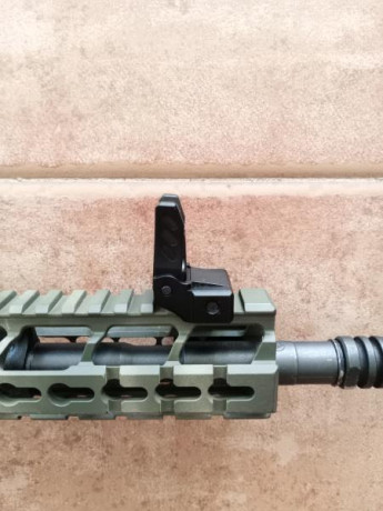 Vendo Sabre Defense XR15, cañon semipesado de 16", guardamanos bootleg, culata, pistolete y guardamonte 22