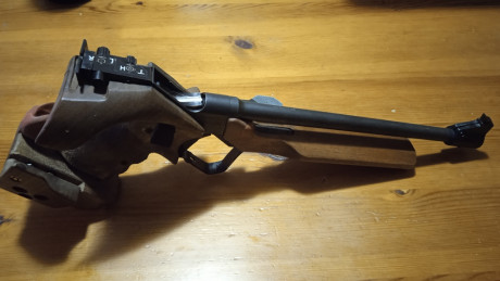 Vendo Hammerli FP 150, pistola libre para 50 m.
Con Empuñadura Rink (casi nueva) diestra regulable M/L 01