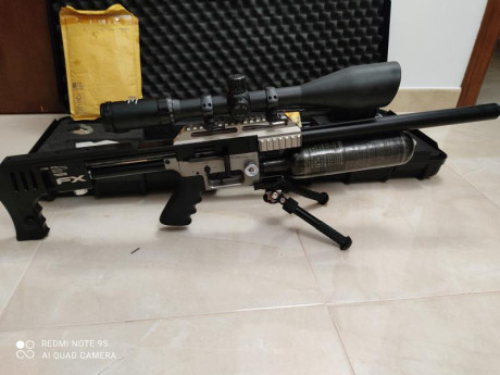 Vendo equipo completo FX Impact  con calibre 6'35 y 7'62 más visor ,scuba de carga ,latiguillo todo lo 02