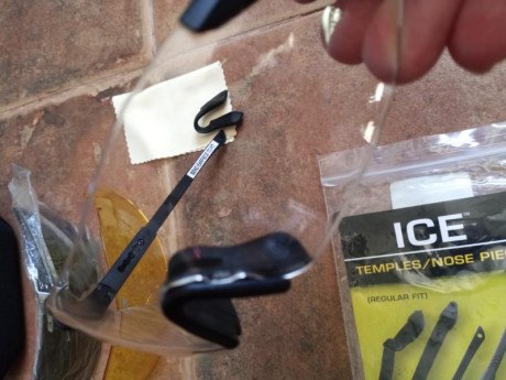 Gafas balisticas ESS Ice, las patillas son nuevas, están sin usar, la goma de la nariz tiene unos meses 11