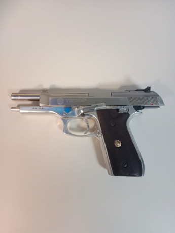 Se vende pistola Taurus 9mmpb. Guiada en A.
En perfecto estado.
Mínimo uso.
350€

VENDIDA 20