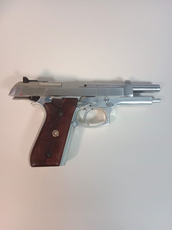 Se vende pistola Taurus 9mmpb. Guiada en A.
En perfecto estado.
Mínimo uso.
350€

VENDIDA 30