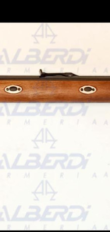 Hola. En la armería Alberdi tienen un Hawken de dos pasadores y calibre 45. Bien conservado y a buen precio. 10
