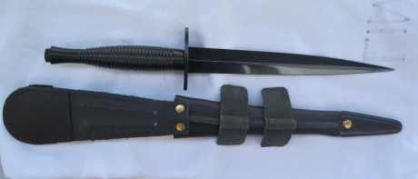 VENDO:

-- REPRODUCCIÓN --

-- Cuchillo/Daga de Combate Fairbairn Sykes WW2.

Nuevo sin uso, de COLECCION 11