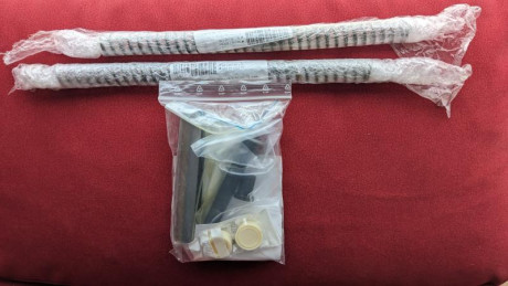 Hola buenas, vendo lote de recambios para weihrauch hw97/77. Se vende en conjunto, no por separado.
Consta 01
