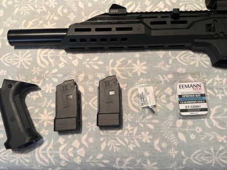 Vendo carabina SCORPION EVO 3 S1 9mm, nueva, comprada en septiembre, con 1 mes, único dueño y se adjunta 02