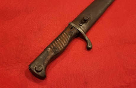 Pongo en venta esta magnífica bayoneta alemana modelo 1898/05  de las denominadas "butcher" 12