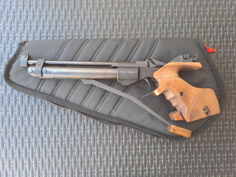 Buenas compañeros,

Por cambio de hobby vendo esta fantástica pistola, en un estado inmejorable, solo 02
