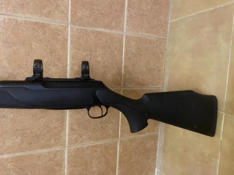 Vendo rifle Sauer 202 sintético en cal. 300 wm.
Con monturas completas originales Isi Mount de 30, cañón 161