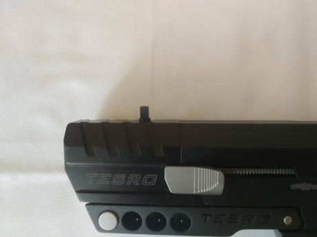 Se vende Tesro Ts 32-3 pro IMPOLUTA.
Unico propietario.
Muy poco uso.
Un cargador está sin estrenar.
Punto 20