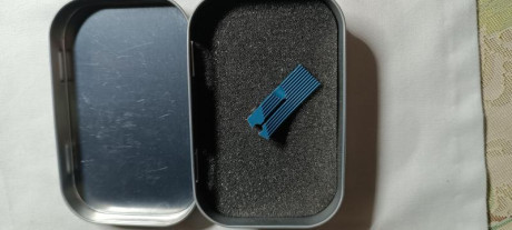 disparador LOTTES Putter SE color azul. Completamente nuevo. 
Precio 45€ portes incluidos. 
Interesados 00
