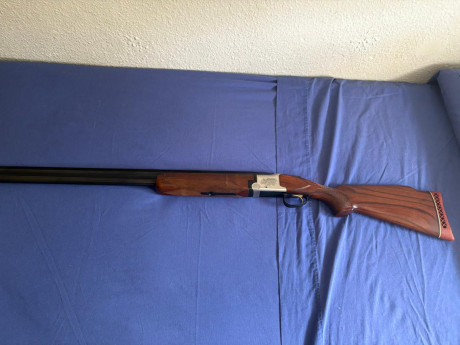 Pongo en venta la escopeta de un amigo se trata de una laurona trap muy bien conservada , es expulsora 02