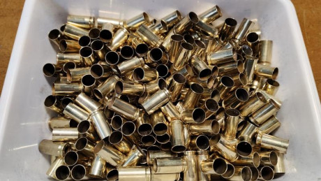 Se vende lote de 2.500 vainas calibre 9x19 parabellum, ideal IPSC: Limpias y desengrasadas, desempistonadas, 02