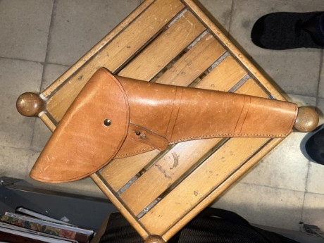 funda de cuero para pistola
En buen estado 
50 € 01