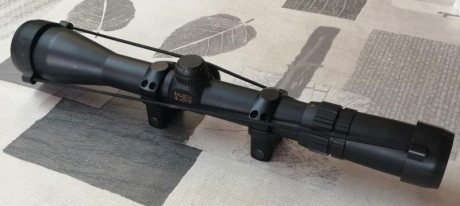 Otro cacharro que me ha salido por un rincón:
Visor Bausch & Lomb (Bushnell para los colegas) 
Elite 160