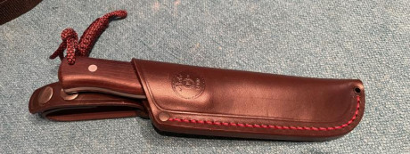 Vendo M.Nieto Sioux Nessmuk de palo violeta nuevo , nunca usado . 50€ puesto en casa 80