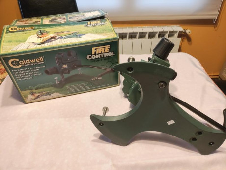 Vendo torreta Fire Control front Rest de CALDWELL, nueva nunca se utilizó como se puede apreciar en las 02