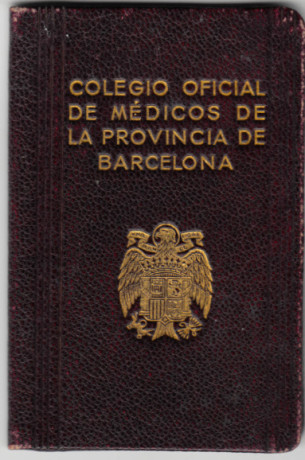  EN RECUERDO Y HOMENAJE A LOS QUE YA NO ESTÁN. 

Si pones en  GOOGLE    PASAPORTES EN LA MEMORIA   da 122
