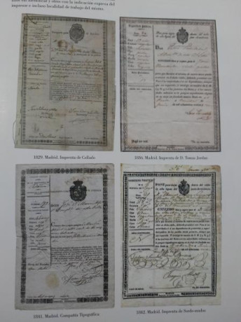  EN RECUERDO Y HOMENAJE A LOS QUE YA NO ESTÁN. 

Si pones en  GOOGLE    PASAPORTES EN LA MEMORIA   da 142