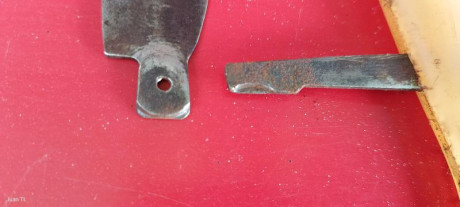 Buenos días me he echó con una navaja estilo pallares las de solsona  estilo no , es que es igual pero 40