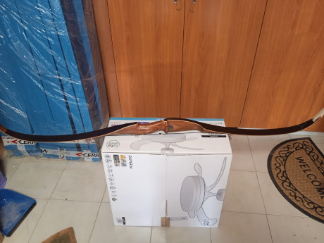 Buenas tardes, compañeros, un amigo que no está registrado en el foro me pide que le ponga en venta dos 02