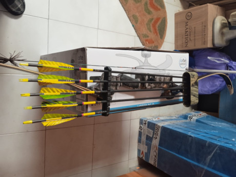 Buenas tardes, compañeros, un amigo que no está registrado en el foro me pide que le ponga en venta dos 21