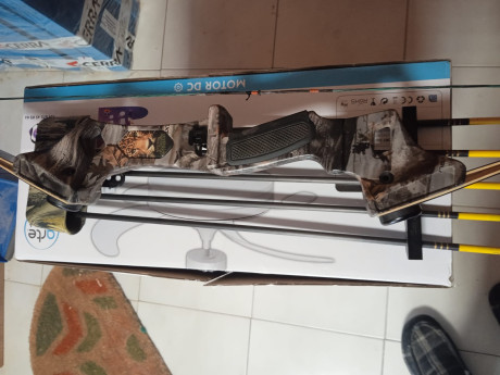 Buenas tardes, compañeros, un amigo que no está registrado en el foro me pide que le ponga en venta dos 20